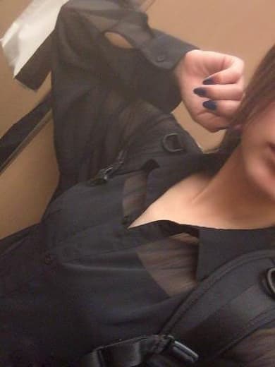 こはく　スレンダー未経験素人♪