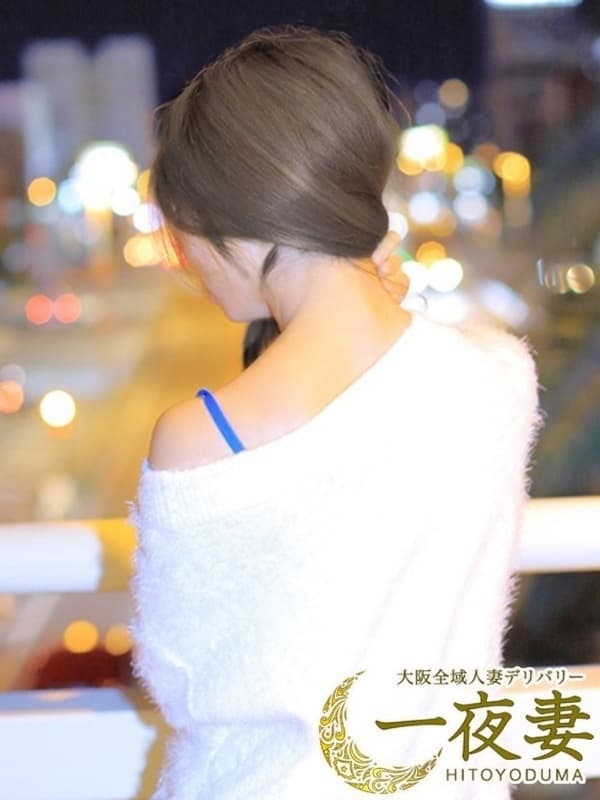 白石ゆりな